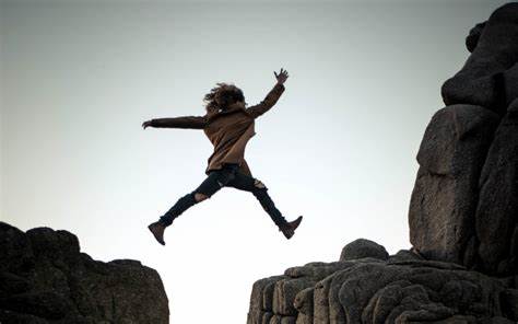 Identificarea persoanelor cu rana de respingere și masca fugarului